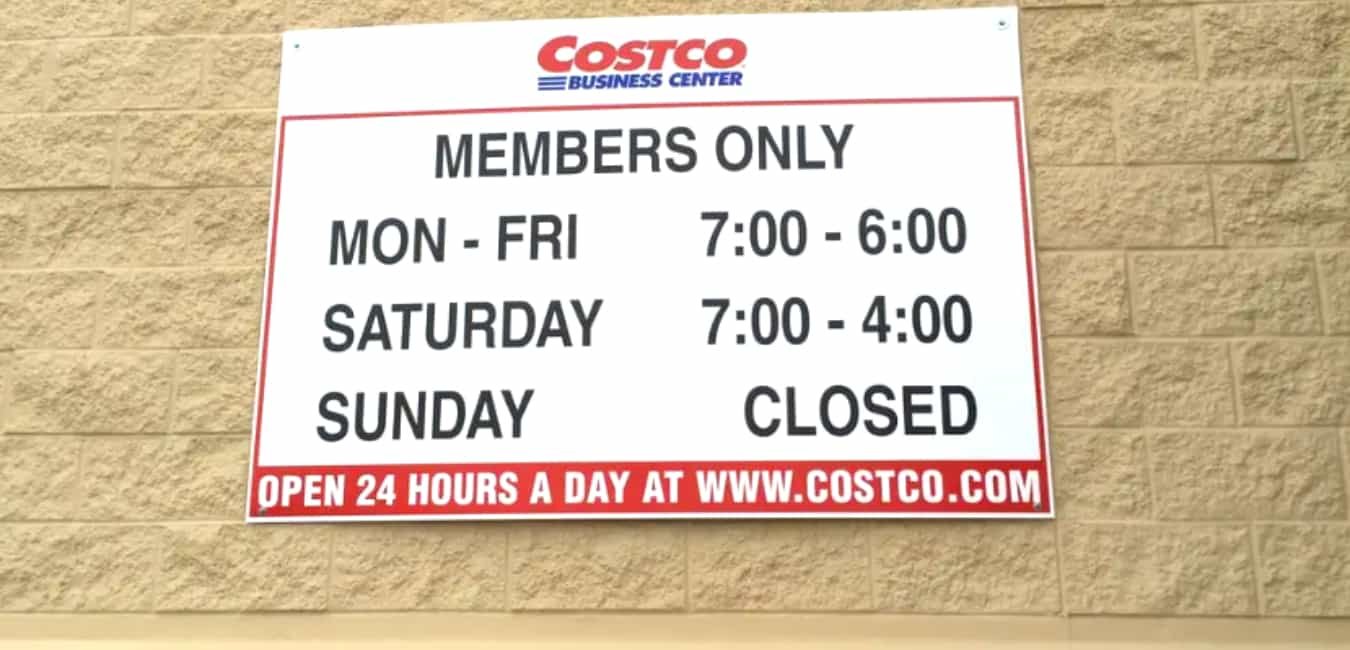 Operating hours of Costco