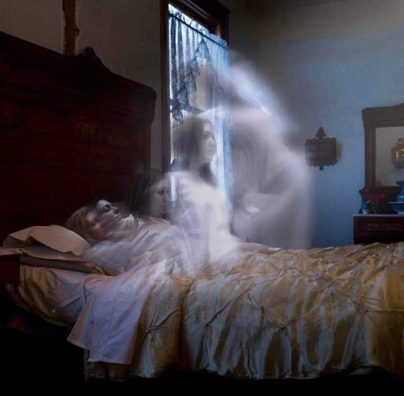 What does it mean when a person who has passed away appears in your dream?