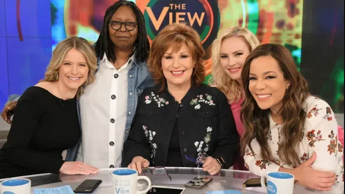 Breaking News: ABC CEO Announces the End of ‘The View’ – “It’s Time to Cancel the Worst Show on Television!”