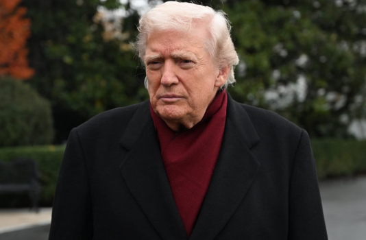 Donald Trump Steps Out in Striking Burgundy Scarf – And the Internet Can’t Stop Talking About It